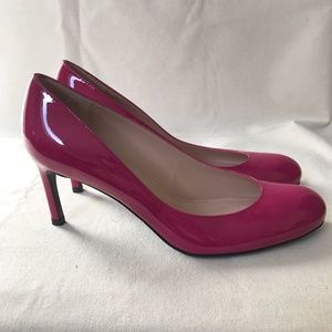 Stuart Weitzman sz 37.5 pump patent leather jewel tone pink Made in Brazil